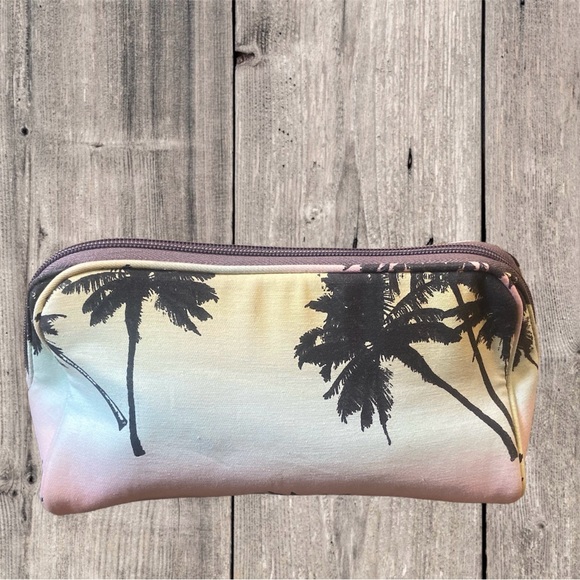 PINK Sunset Palm Tree Cosmetics Bag - Picture 4 of 7